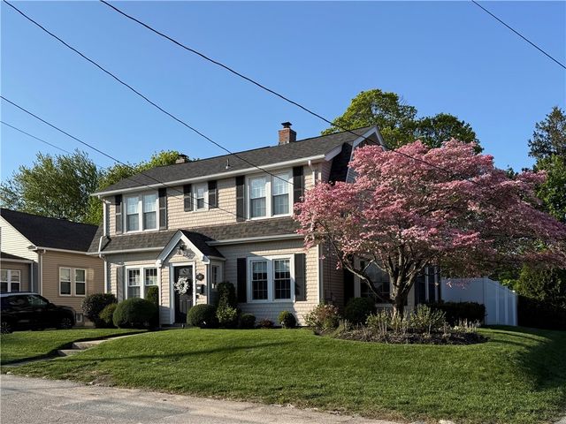 21 Euston Avenue, Cranston, RI 02910