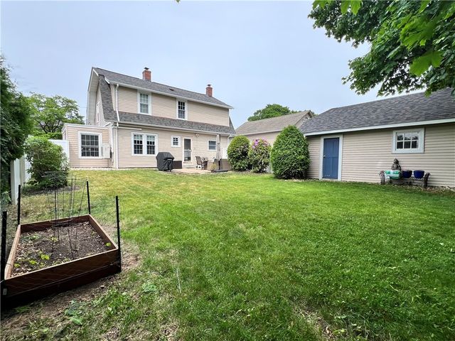 21 Euston Avenue, Cranston, RI 02910