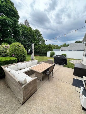 21 Euston Avenue, Cranston, RI 02910