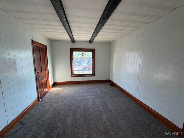 18 Stephenson Avenue, West Seneca, NY 14224