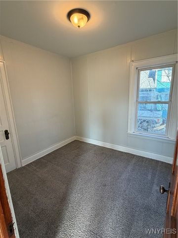 18 Stephenson Avenue, West Seneca, NY 14224