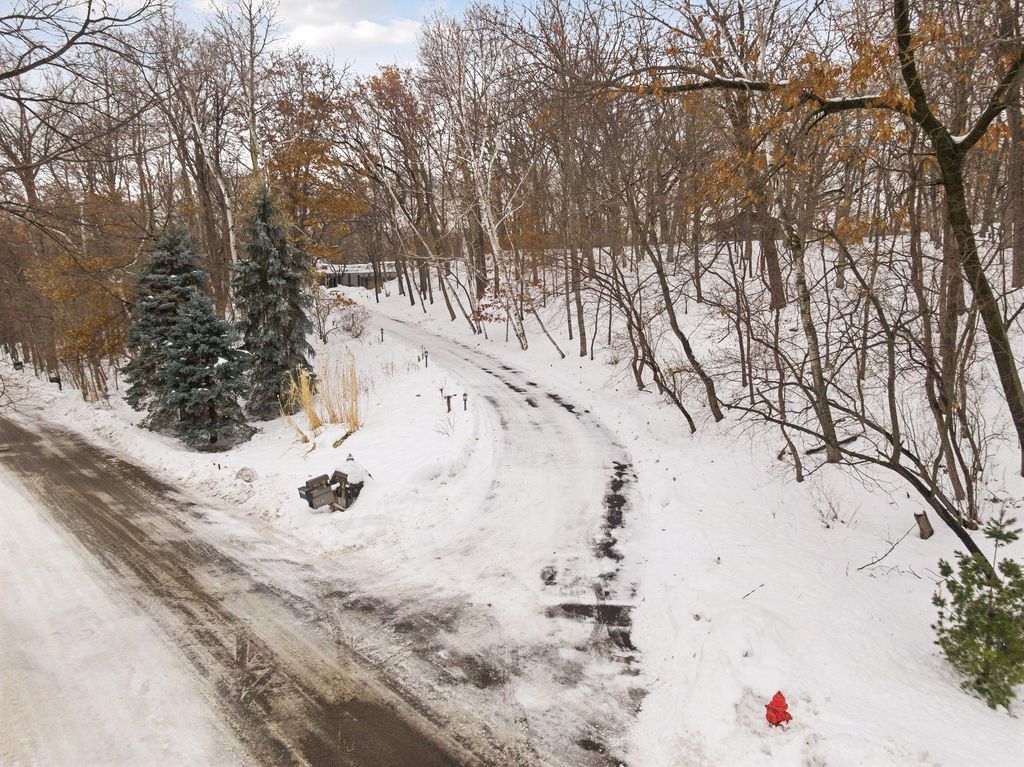 66xx Mohawk Trail, Edina, MN 55439 — photo 4