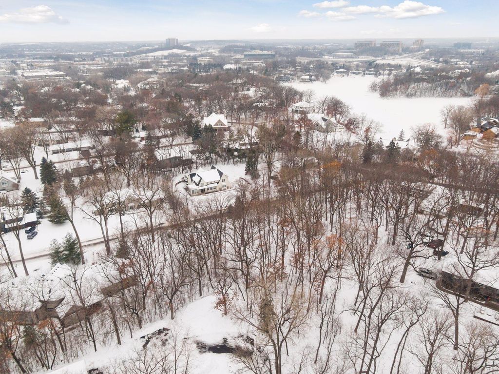 66xx Mohawk Trail, Edina, MN 55439 — photo 5