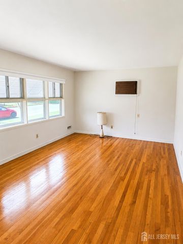 122 Southwood Drive, Old Bridge, NJ 08857
