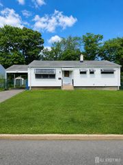 122 Southwood Drive, Old Bridge, NJ 08857