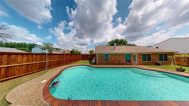 1317 Colonial Place, Flower Mound, TX 75028