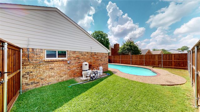 1317 Colonial Place, Flower Mound, TX 75028