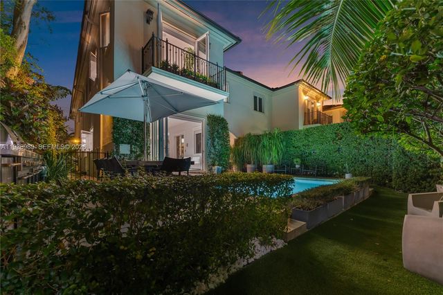 4819 University Drive 4819, Coral Gables, FL 33146