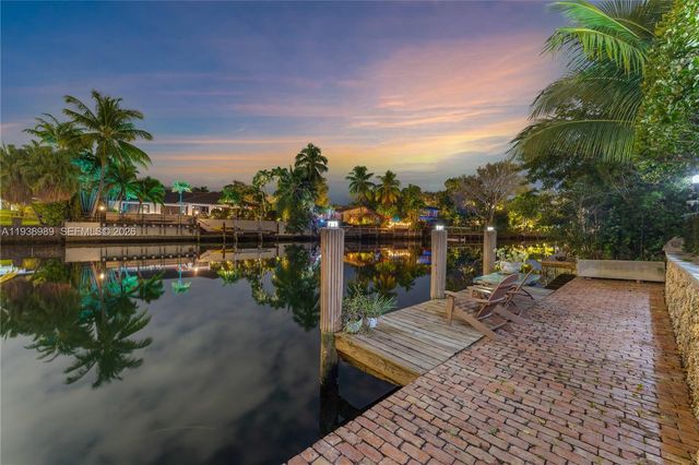 4819 University Drive 4819, Coral Gables, FL 33146