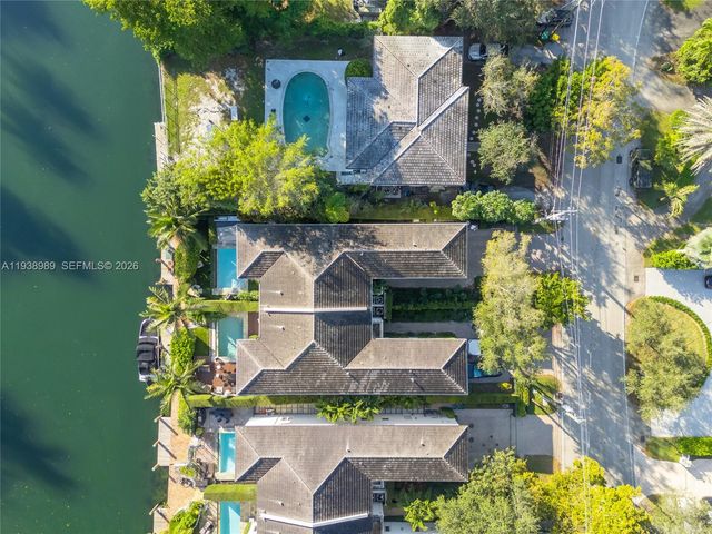 4819 University Drive 4819, Coral Gables, FL 33146