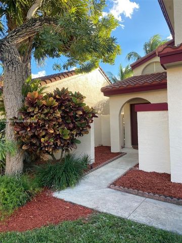 18120 NW 63rd Ct 0, Hialeah, FL 33015