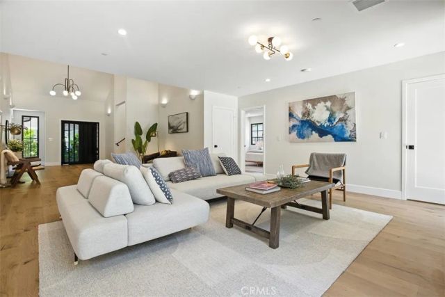 3756 Goodland, Studio City, CA 91604