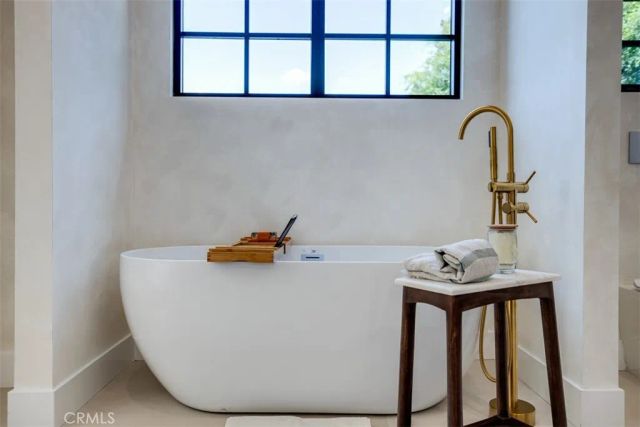 3756 Goodland, Studio City, CA 91604