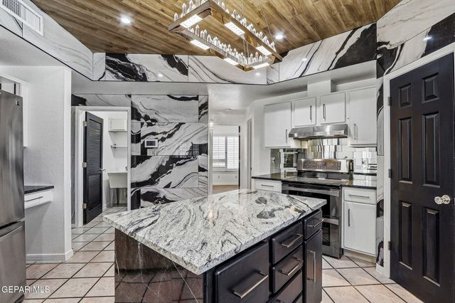 2093 Paseo Del Prado Drive, El Paso, TX 79936