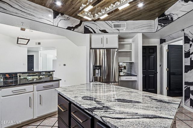 2093 Paseo Del Prado Drive, El Paso, TX 79936