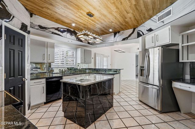 2093 Paseo Del Prado Drive, El Paso, TX 79936