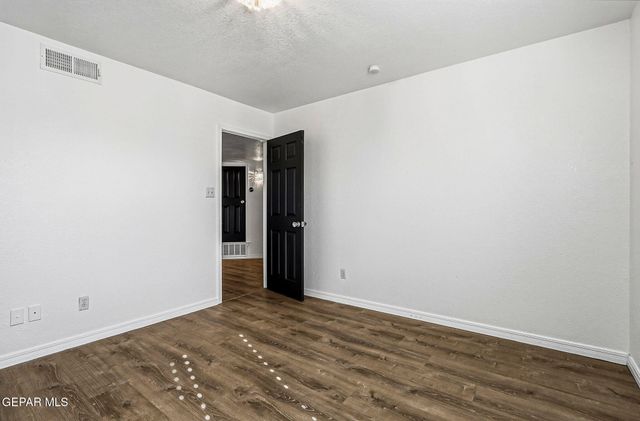 2093 Paseo Del Prado Drive, El Paso, TX 79936