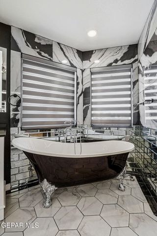 2093 Paseo Del Prado Drive, El Paso, TX 79936