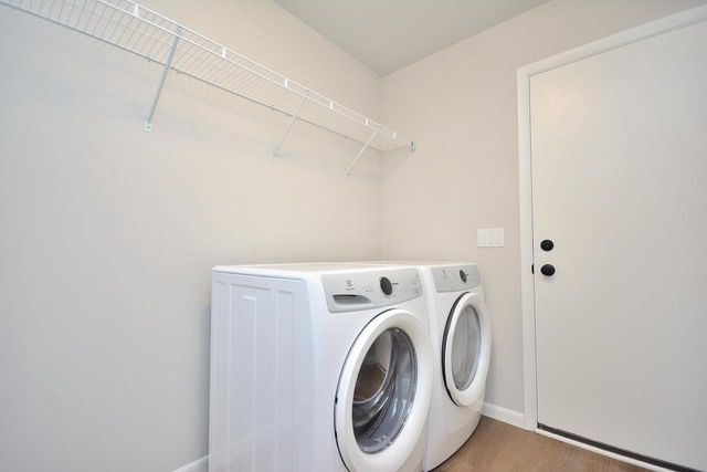 N53W19798 Kingair DRIVE, Menomonee Falls, WI 53051