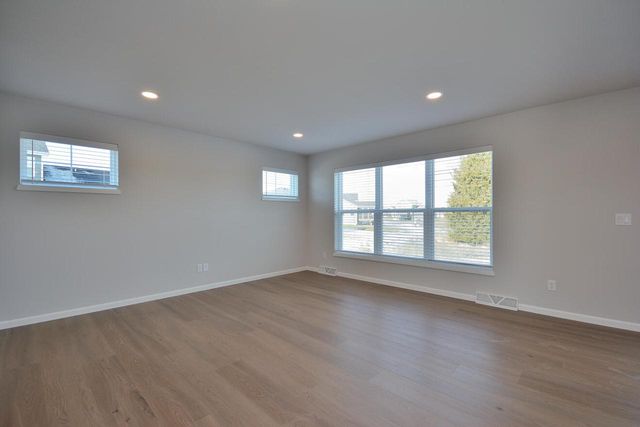 N53W19798 Kingair DRIVE, Menomonee Falls, WI 53051