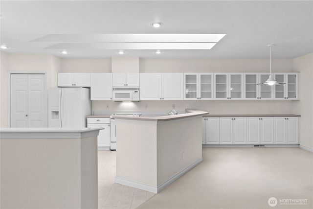 4716 Stratford Lane SE, Olympia, WA 98501