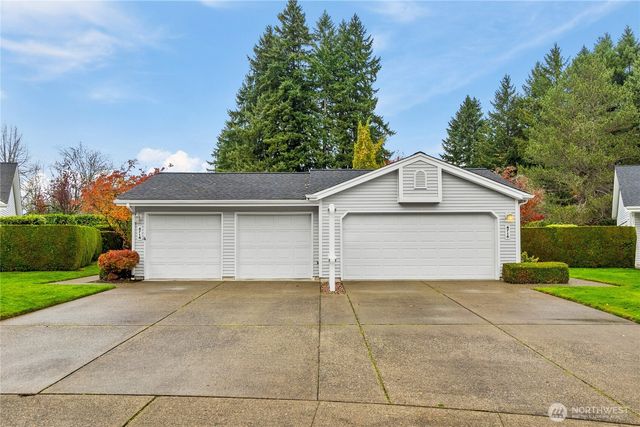 4716 Stratford Lane SE, Olympia, WA 98501