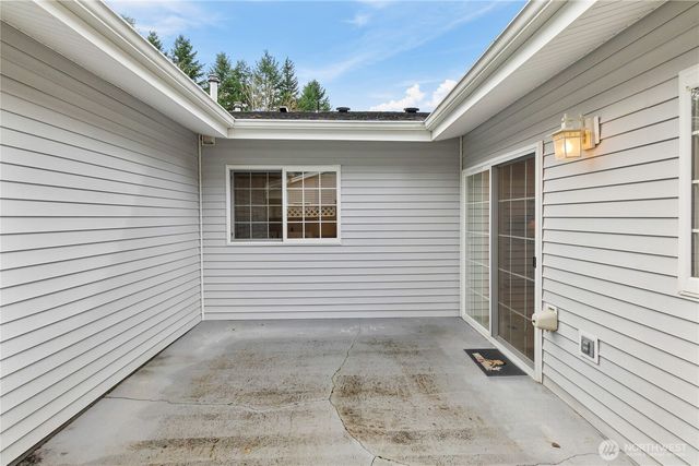 4716 Stratford Lane SE, Olympia, WA 98501