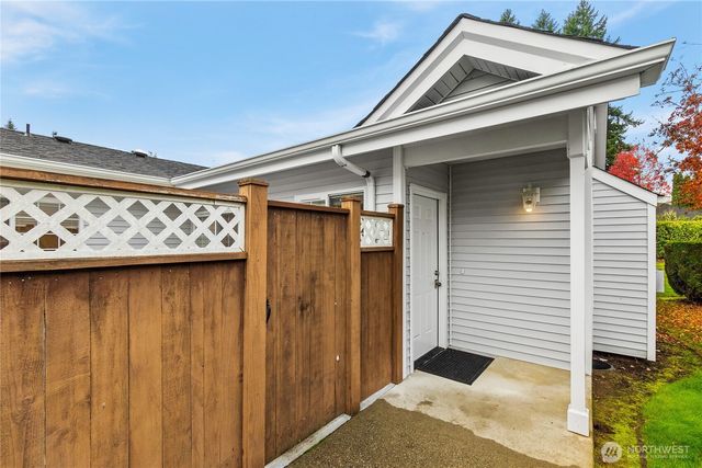 4716 Stratford Lane SE, Olympia, WA 98501