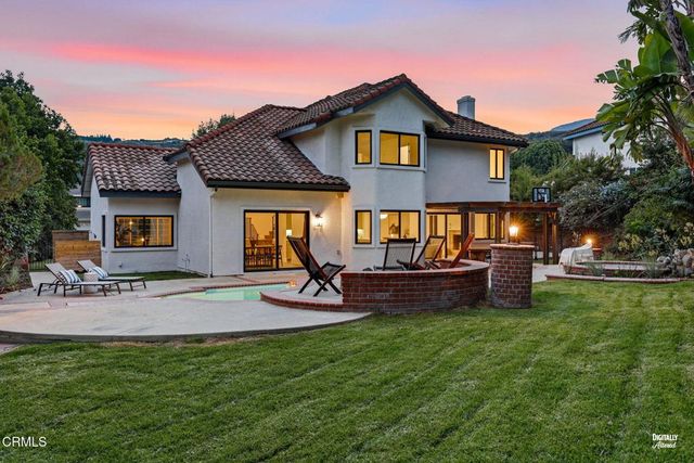 947 Golden Crest Avenue, Thousand Oaks, CA 91320