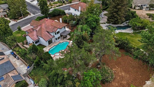 947 Golden Crest Avenue, Thousand Oaks, CA 91320