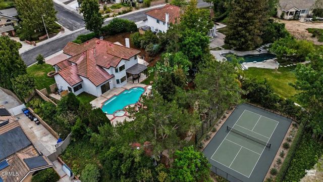 947 Golden Crest Avenue, Thousand Oaks, CA 91320