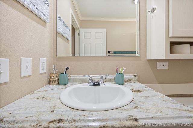 113780 S 4294 Road, Porum, OK 74455