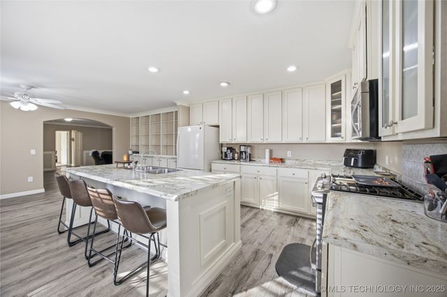 113780 S 4294 Road, Porum, OK 74455