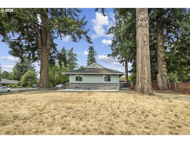 2013 Ne ROBERTS Ct, Gresham, OR 97030