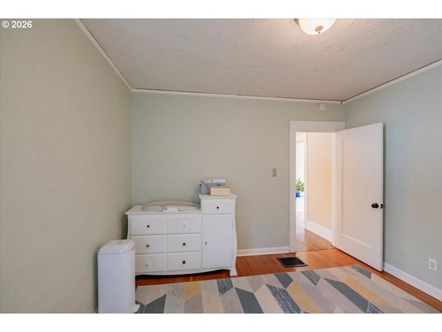 1905 Se DIVISION St, Portland, OR 97202