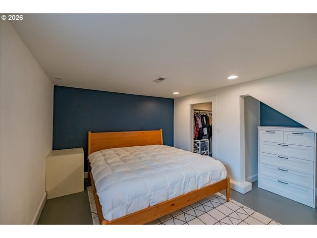 1905 Se DIVISION St, Portland, OR 97202