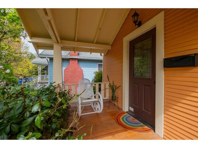 1905 Se DIVISION St, Portland, OR 97202