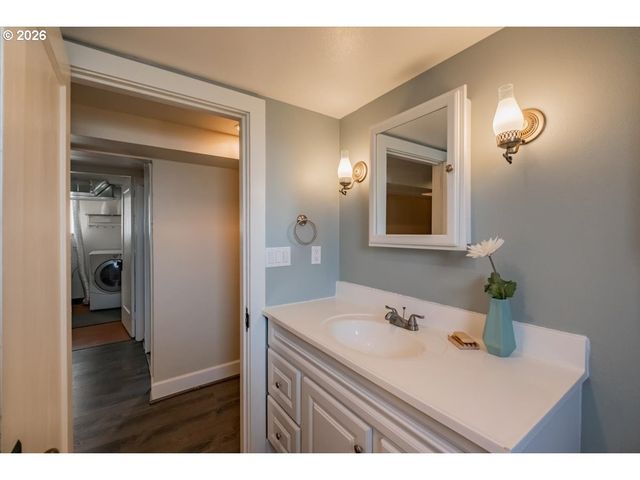 1905 Se DIVISION St, Portland, OR 97202