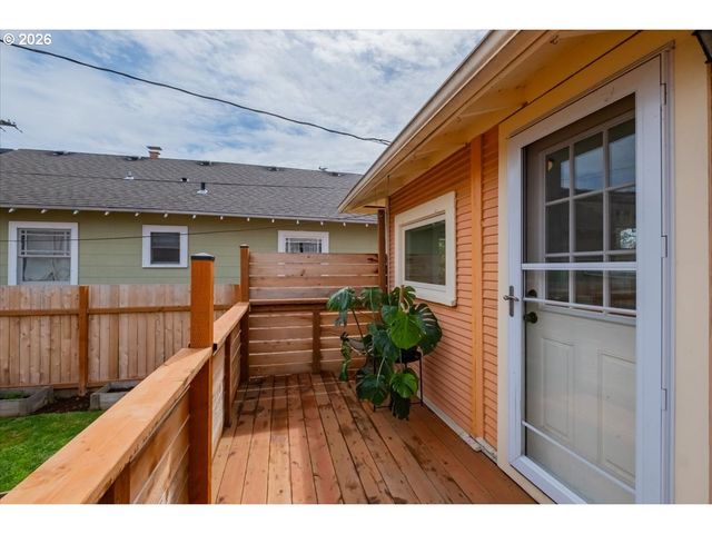 1905 Se DIVISION St, Portland, OR 97202