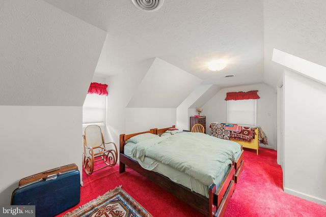 100 WINNS CIR, Winchester, VA 22602