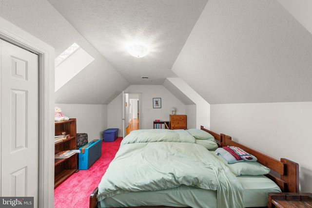 100 WINNS CIR, Winchester, VA 22602