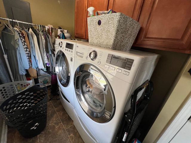 201 BEECHVIEW DR, Clifton, TN 38425