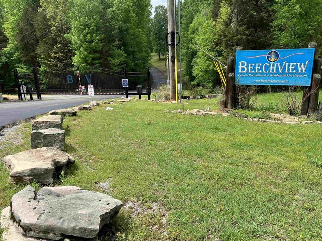 201 BEECHVIEW DR, Clifton, TN 38425