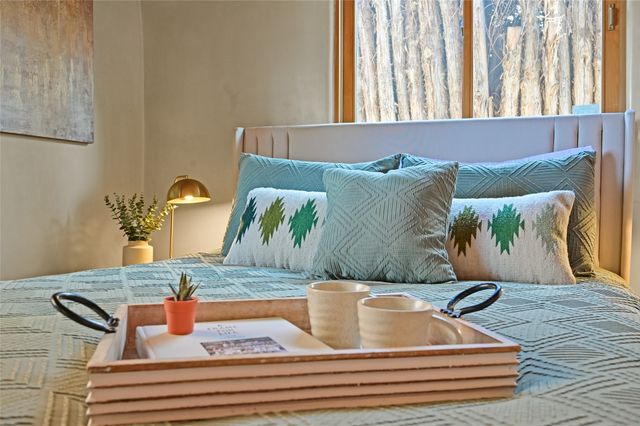 465 Camino Don Miguel, Santa Fe, NM 87505