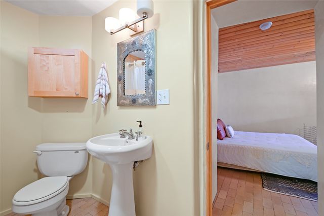 465 Camino Don Miguel, Santa Fe, NM 87505