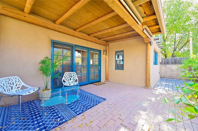 465 Camino Don Miguel, Santa Fe, NM 87505