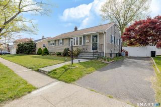 76 Geneva Terrace, Fairfield, CT 06824
