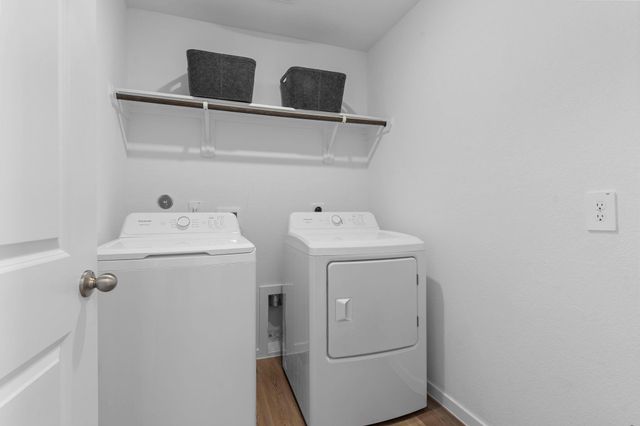 3533 Longhorn Valley Street, League City, TX 77573