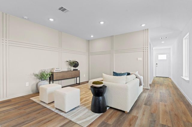 3533 Longhorn Valley Street, League City, TX 77573