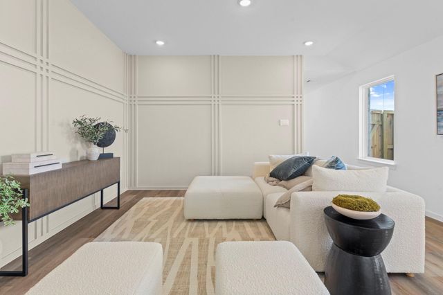 3533 Longhorn Valley Street, League City, TX 77573